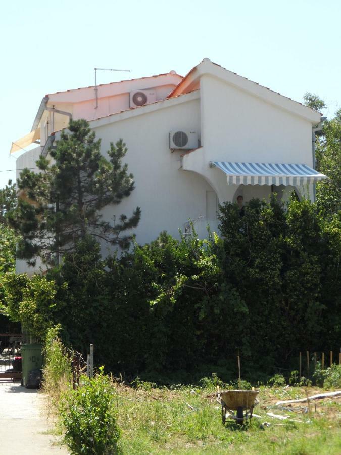 Apartments Lopar Story Exterior photo